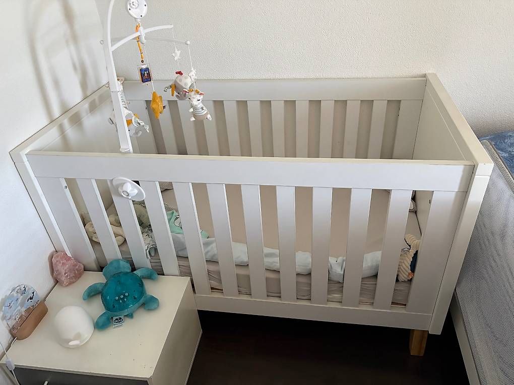Betten: Kinderbett bis 4.Jährig – Gebraucht aus Belp von Hugoboss8