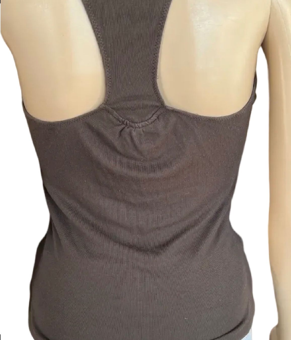 Sisley T-shirt: Sisley t-shirt - état correct - taille 36 – Usato da Vuisternens-Romont venduto da gol_xp6p 1