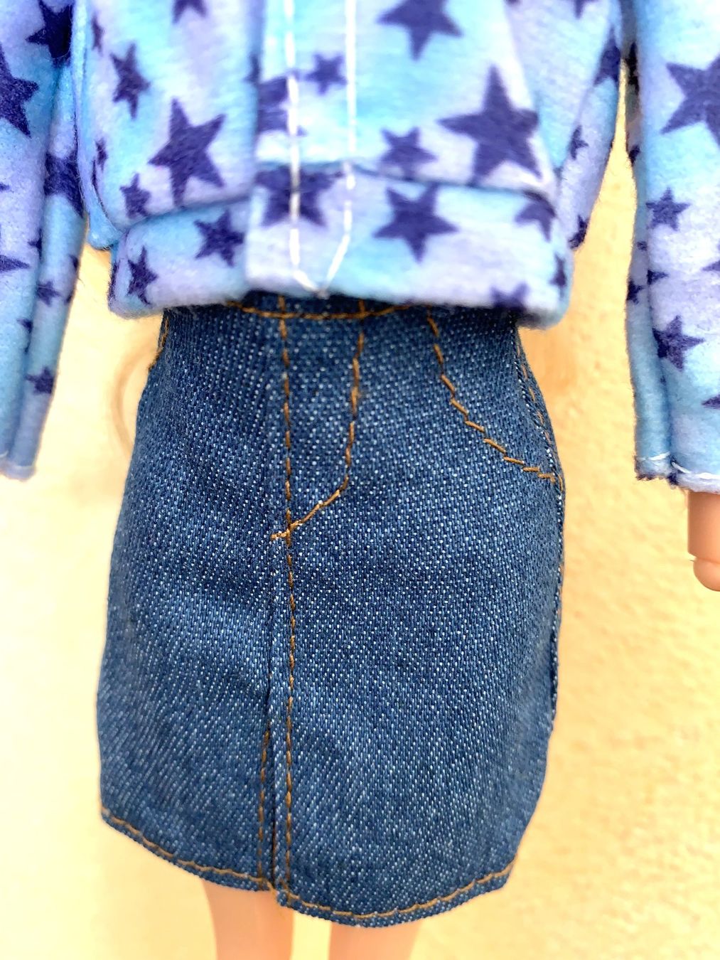 Puppen: BARBIE-OUTFIT MIT STERNENJACKE **NEU** – Neu und originalverpackt aus Starrkirch-Wil von Evelyne222 2