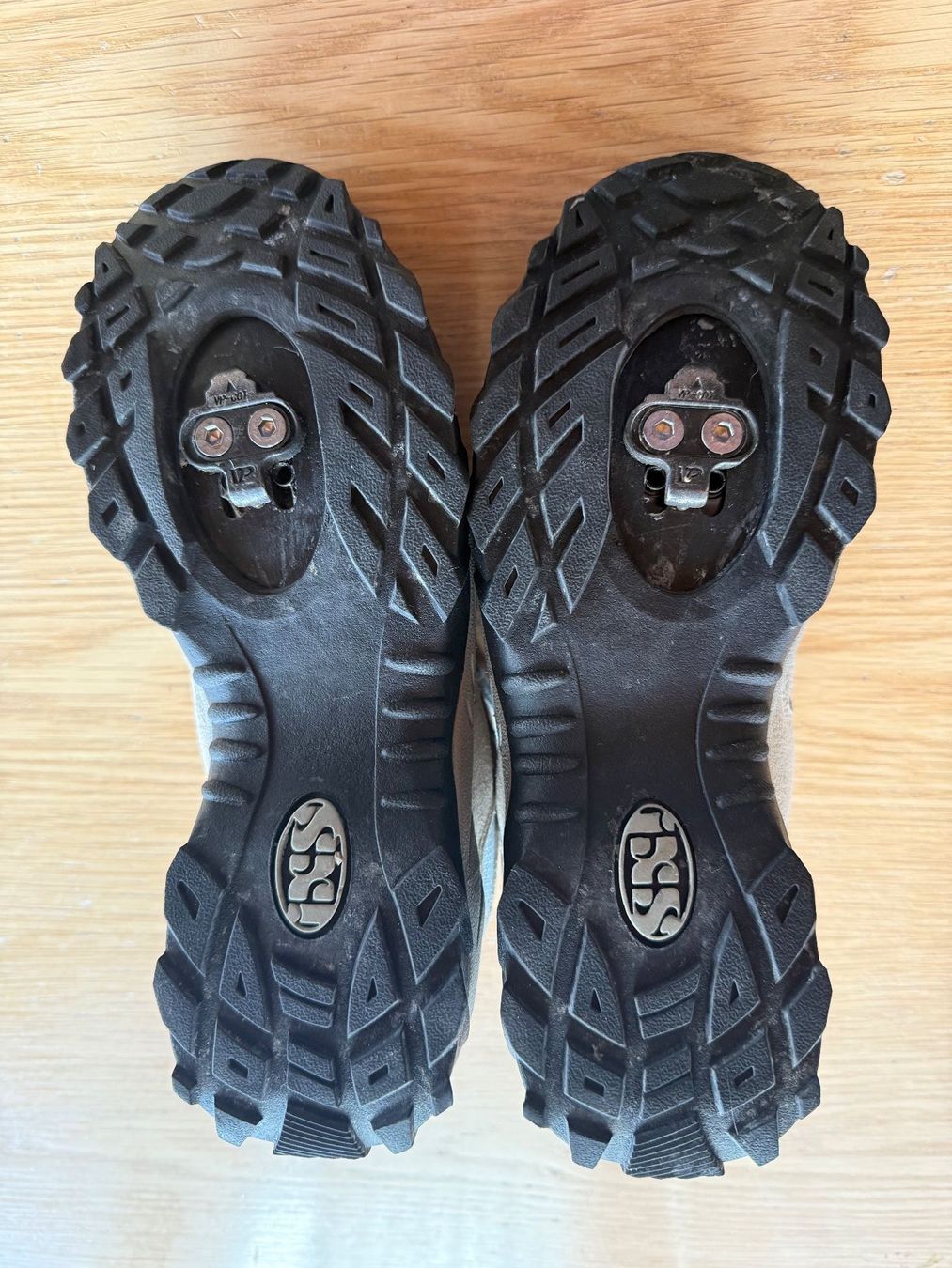 IXS Damenschuhe: Velo / Biker Schuhe mit Klicks – Neu (gemäss Beschreibung) aus Hasliberg Wasserwendi von Hans365 2