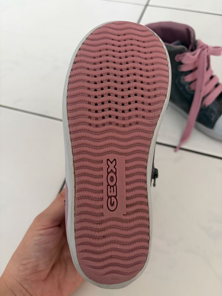 Scarpe per ragazzi: Geox Kinderschuhe – Usato da Chur venduto da sri_xqb9 1