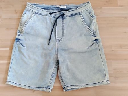 KURZE JEANS FÜR HERREN GR.S