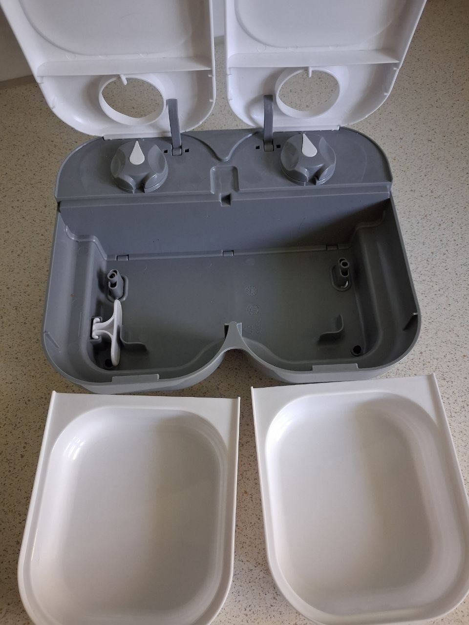 Mangimi: Futternapf automatisch – Usato da Dietlikon venduto da Sombi94 2