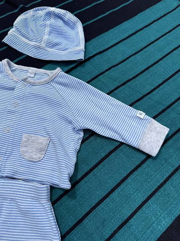 Lotti & Set di vestiti: Petit Bateau Newborn Set – Usato da Zürich venduto da car_55kf