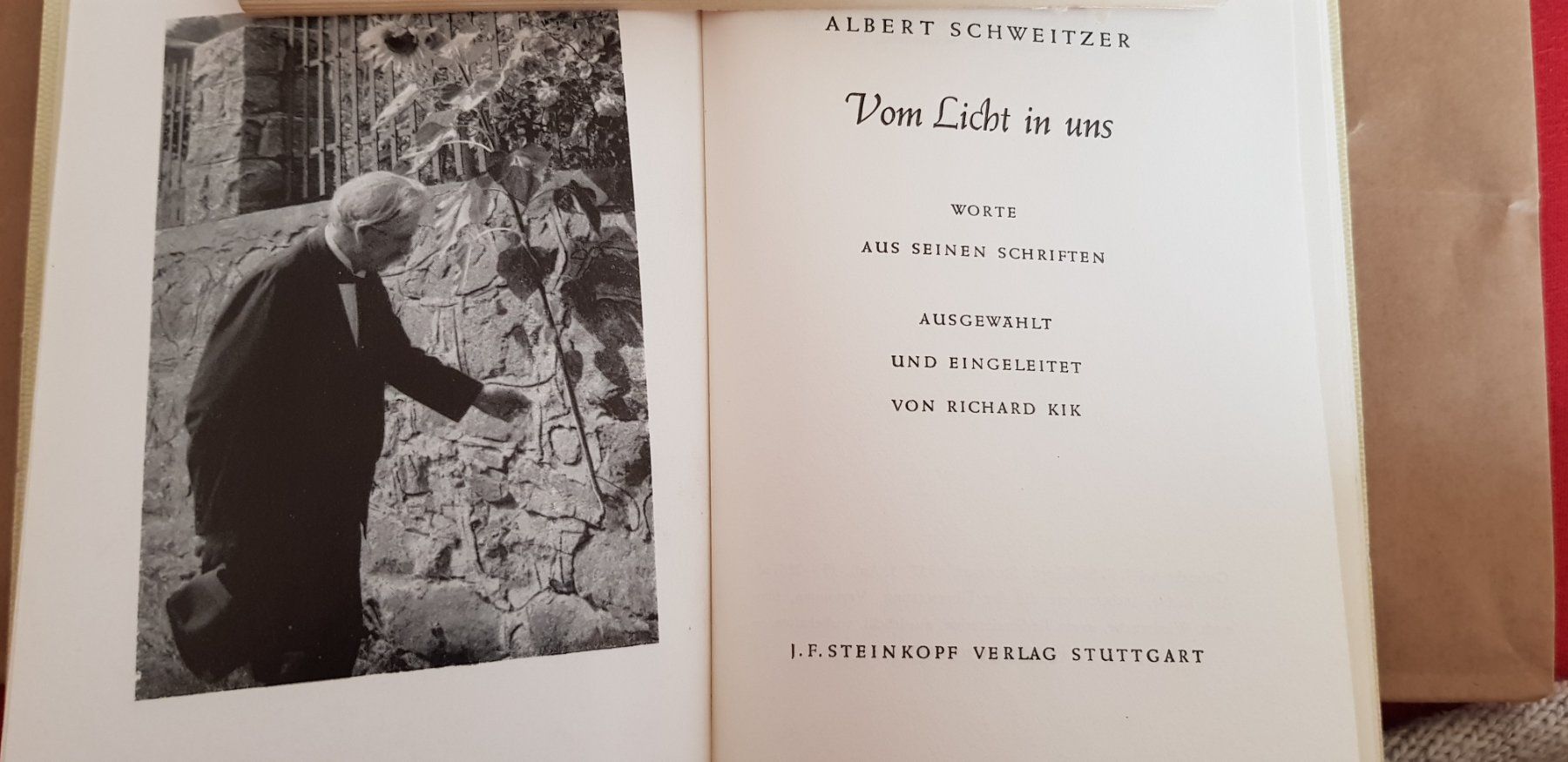 Libri: Albert Schweitzer - Vom Licht in uns – Usato da Uster venduto da Astral 1