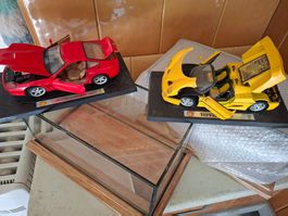 2 Ferraris