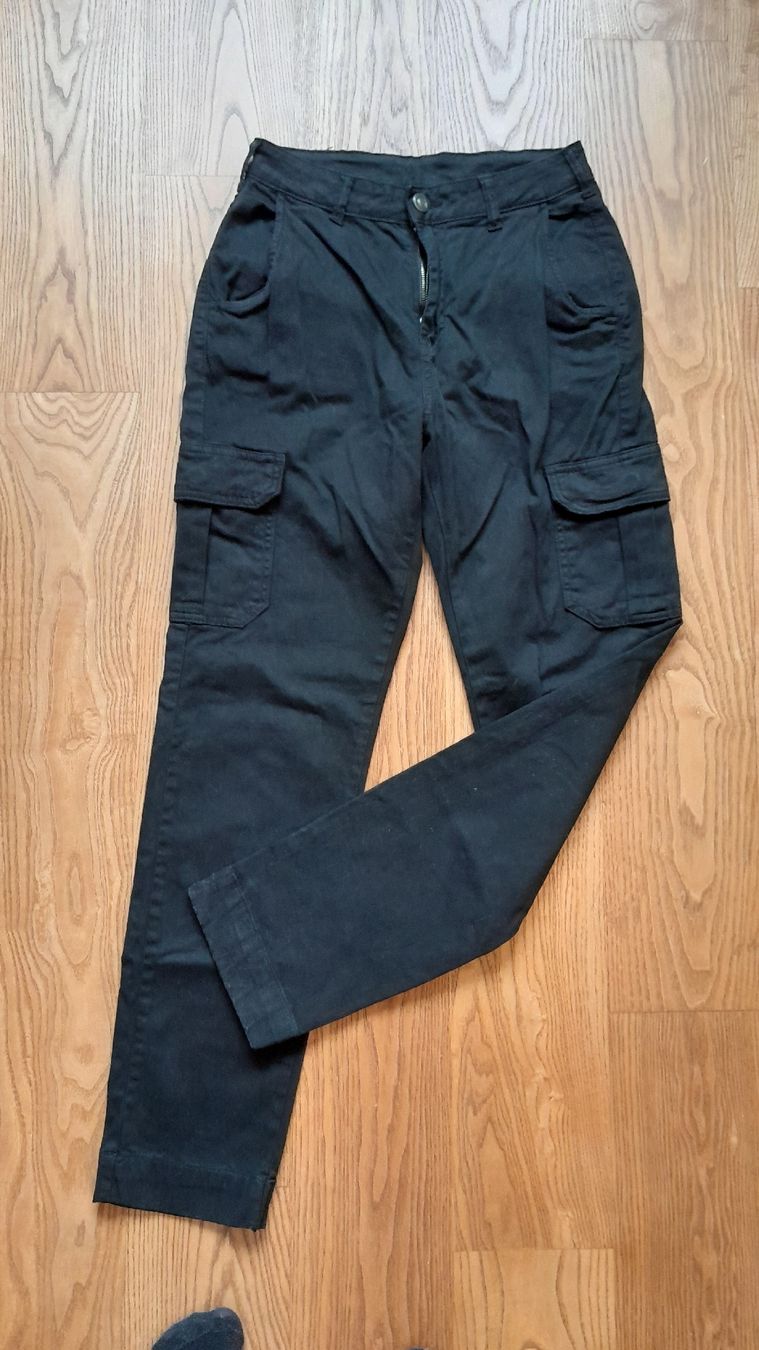 Pantaloni: Cargohose von Urban Classics – Nuovo (secondo la descrizione) da Innerthal venduto da System_of_a_down