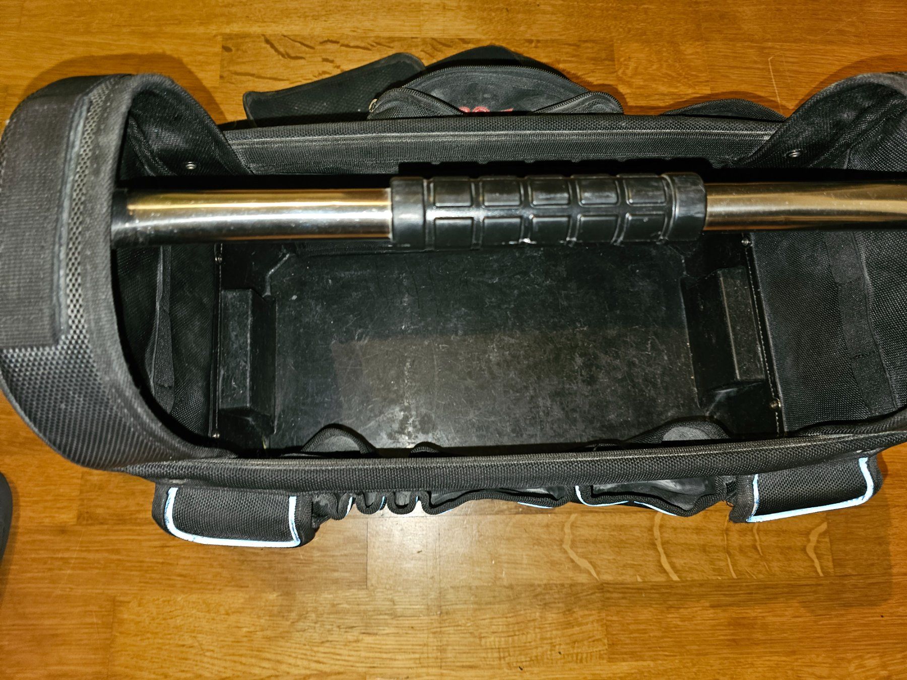 Bosch Valigie: Bosch Professional Werkzeugtasche GWT 20 – Usato da Gibswil venduto da Silvan-99 3