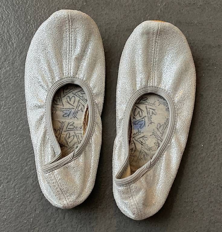 Scarpe per ragazzi: Schlärpli Gr. 32 – Usato da Uetikon am See venduto da kun_6knp