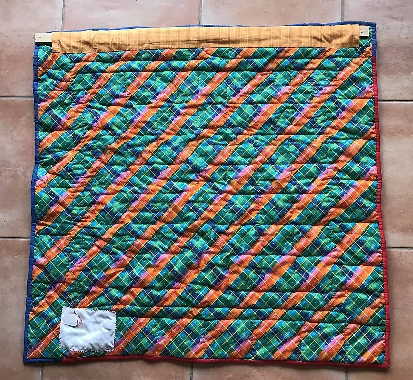 Teppiche: Tapis mural aux oiseaux en patchwork – Gebraucht aus Estavayer-le-Lac von mar_2s6b 6
