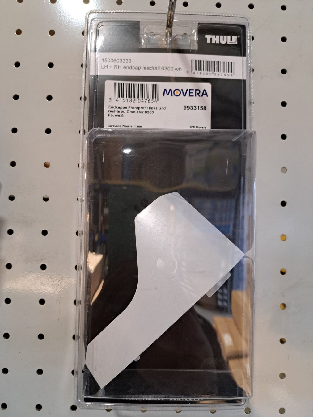 Thule Markisen: THULE Endkappe Frontprofil links und rechts zu Omnistor 6300 – Neu und originalverpackt aus Emmen von CZ6032