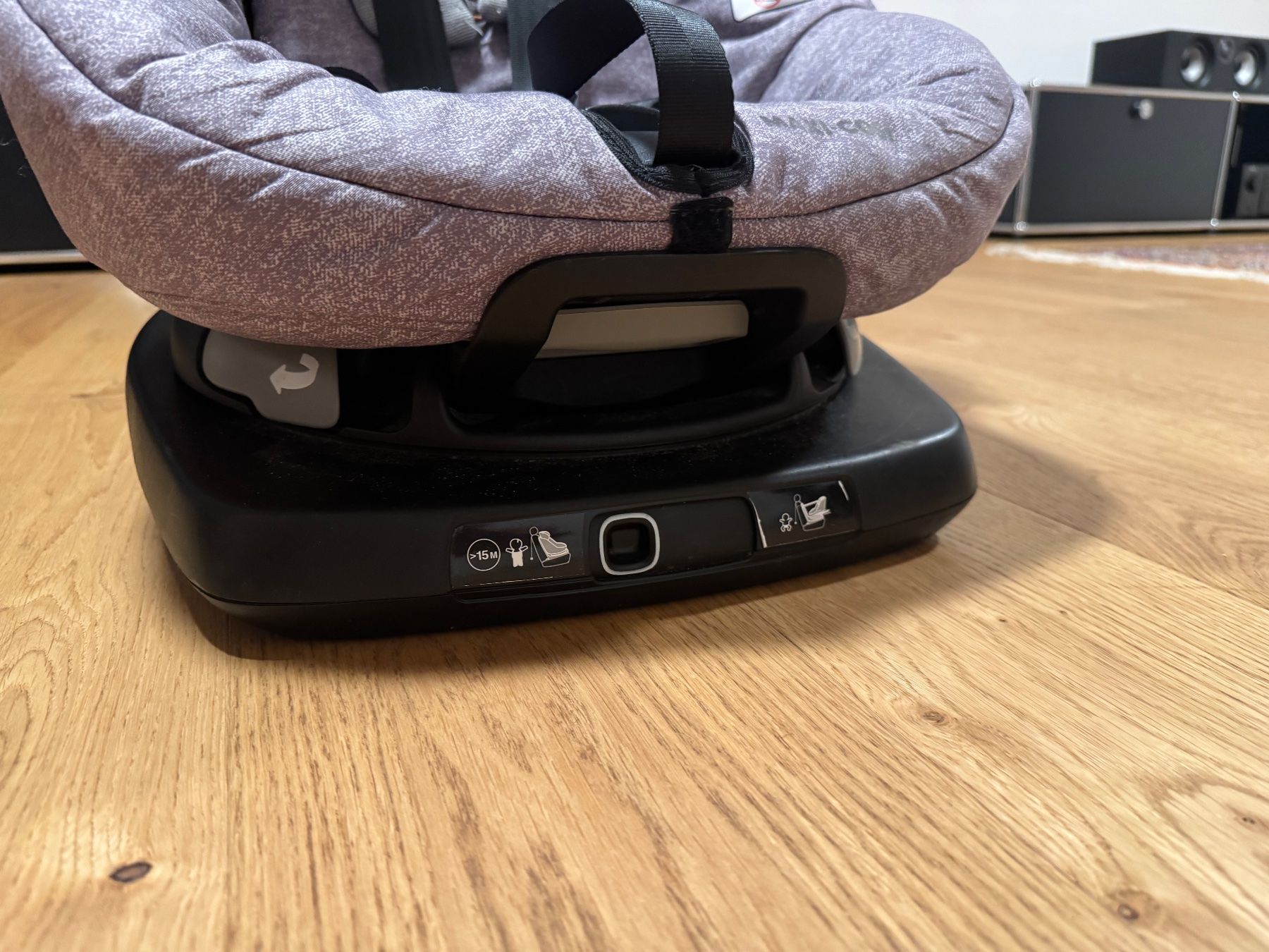 Maxi-Cosi Seggiolini per auto: Maxi-Cosi Kindersitz AxissFix Nomad Grey – Usato da Mettmenstetten venduto da n_ruefli 1
