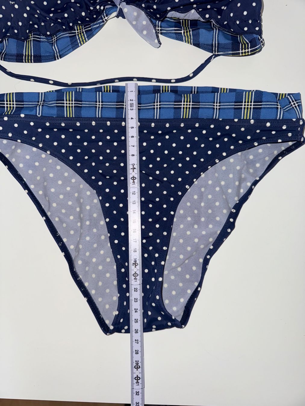 Costumi da bagno & Bikini: Gepunkteter Bikini Gr. S – Usato da Grosswangen venduto da shoes.bags.and.co 1