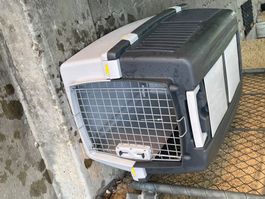 Dog car carrier medium size dog. Good condition.