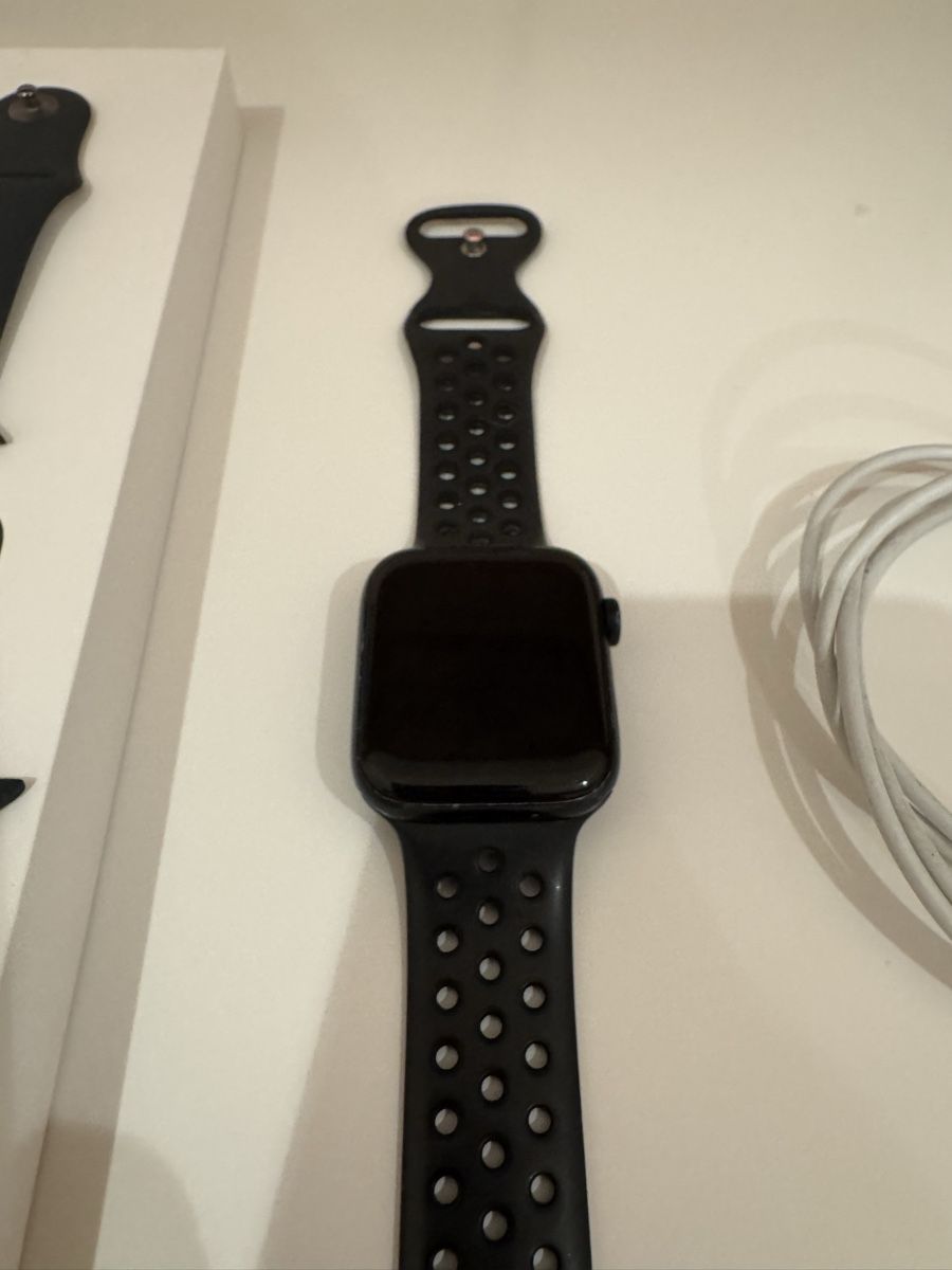 Apple Smartwatch: Apple Watch SE 44mm – Usato da Gamsen venduto da Lionel321 2