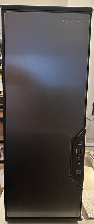 Custodie: Antec P180 PC Tower – Usato da Zürich venduto da tedmaster 2