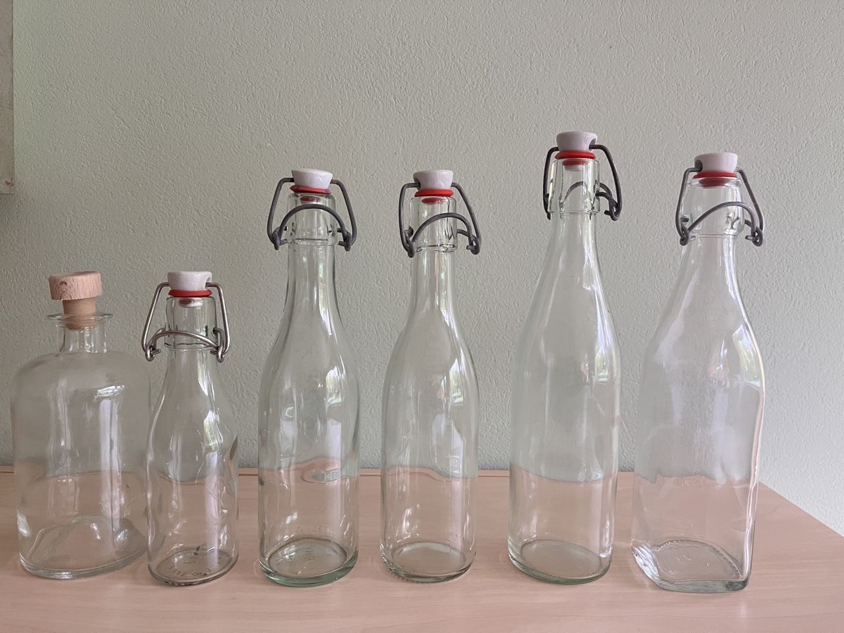 Contenitori & Simili: 6er Set Glasflaschen mit Bügelverschluss – Usato da Aarau venduto da PPhof96