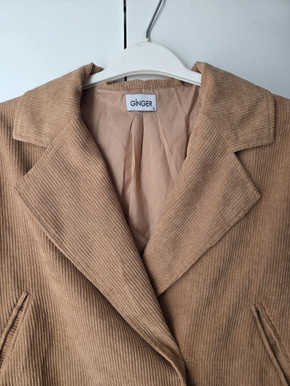 Jacken: Corduroy Jacket – Gebraucht aus Dübendorf von and_8cxr 2