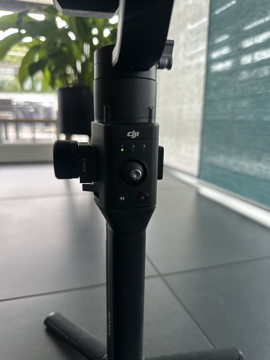 DJI Videocamere: DJI Gimbal Ronin S – Usato da Aarwangen venduto da ang_69p5 1
