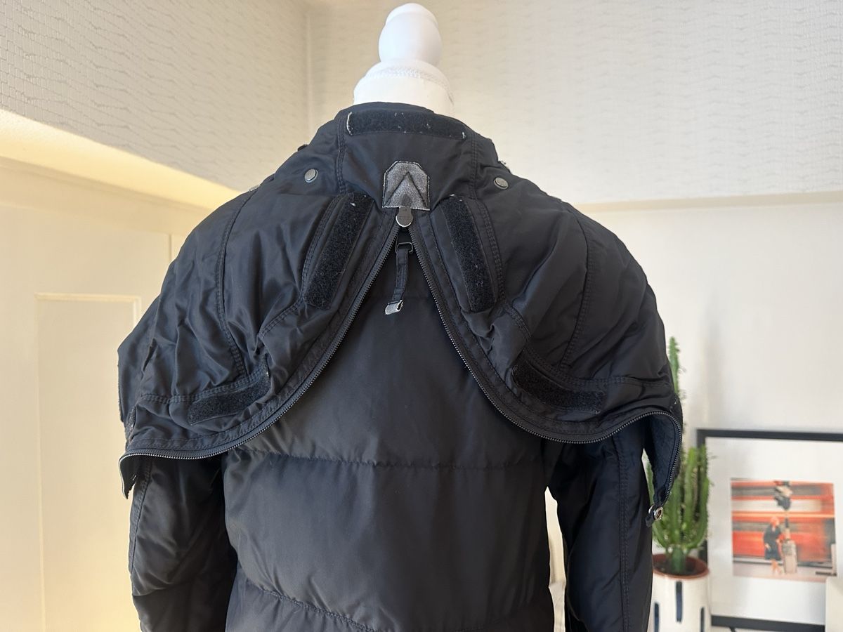Parajumpers Cappotti: Parajumpers-Daunenmantel, Grösse S, schwarz – Usato da Zürich venduto da Mona-L 4