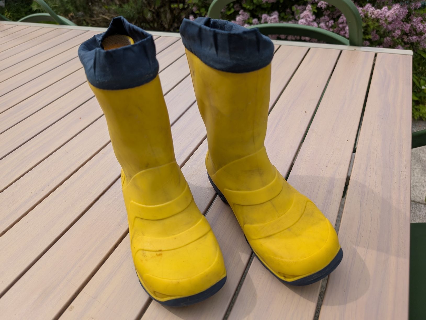 Elefanten Scarpe da uomo: Gummistiefel Elefanten, Gr. 32 – Usato da Winterthur venduto da voan