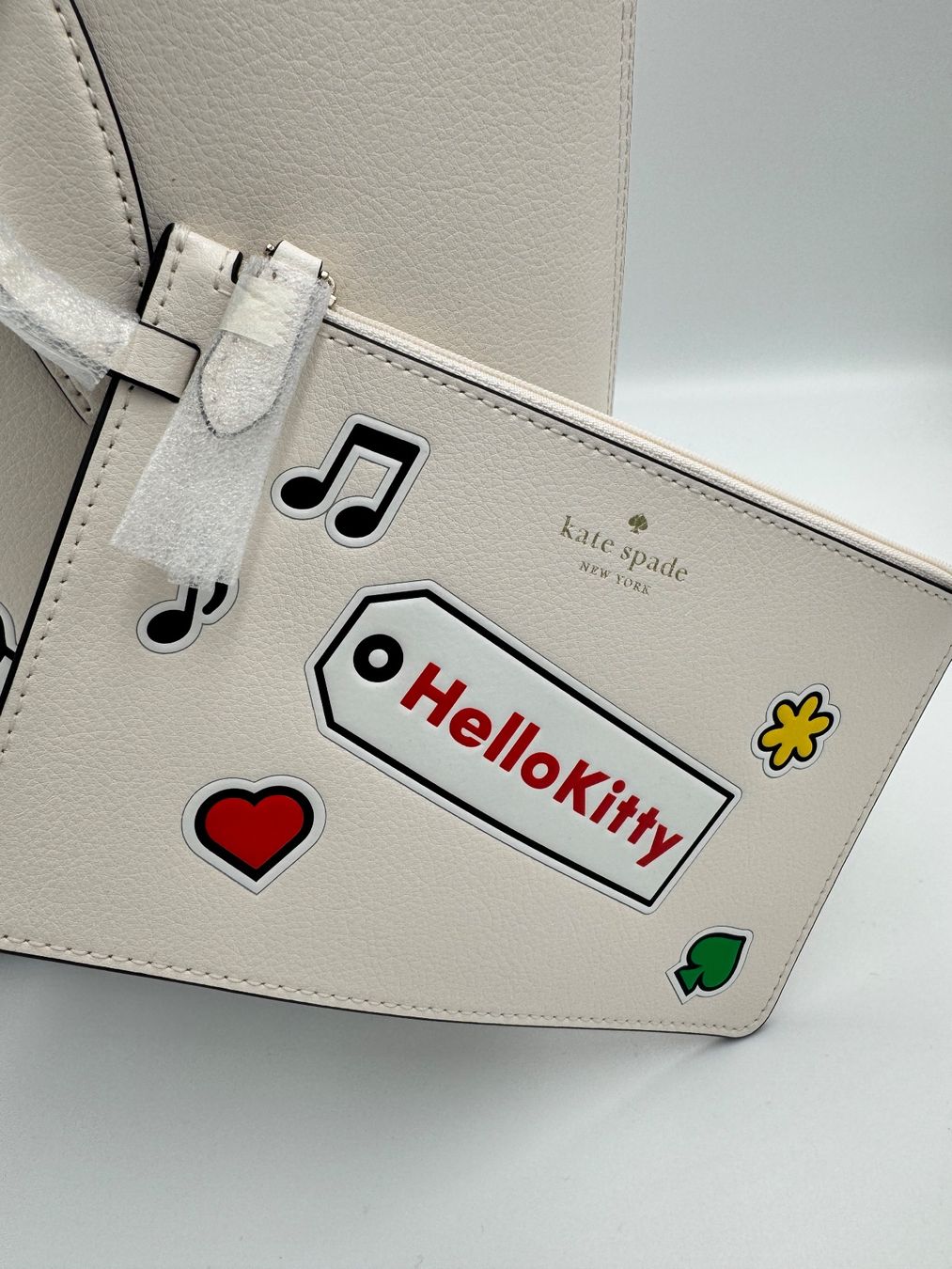 Kate Spade Taschen für Damen: Kate Spade Tasche Hello Kitty Special Collection – Neu und originalverpackt aus Wiedlisbach von Sistershop 9
