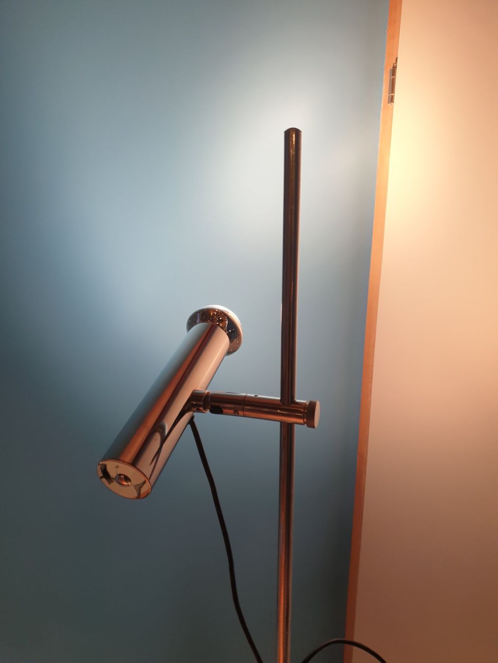Lampade: Minimalist Spot Lampe – Usato da rebstein venduto da spacy73 3