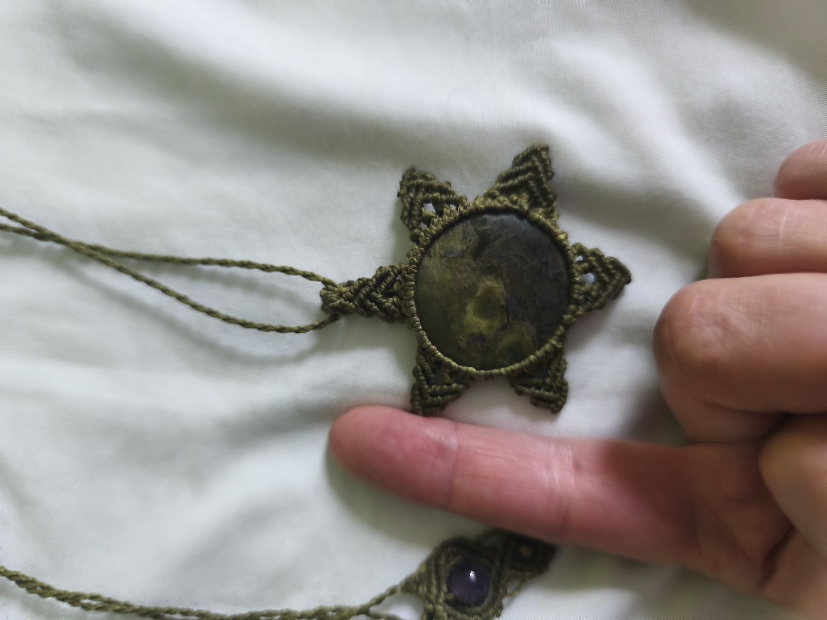 Ciondoli: Collier pendentif macramé à étoile fait main – Usato da Orbe venduto da don_ym8h 3