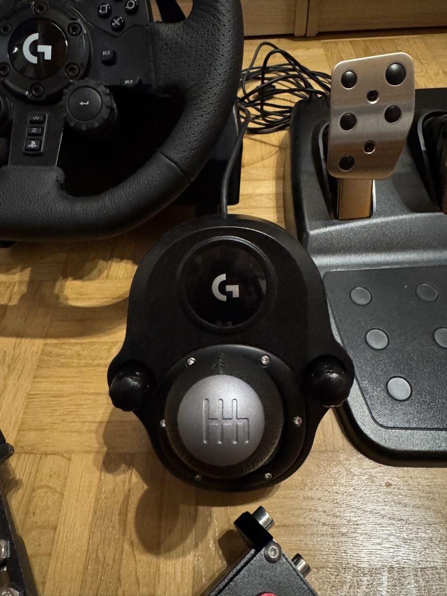 Logitech Controller: Logitech G923 PC/Playstation Lenkrad – Usato da Mels venduto da gun_9r5w 3