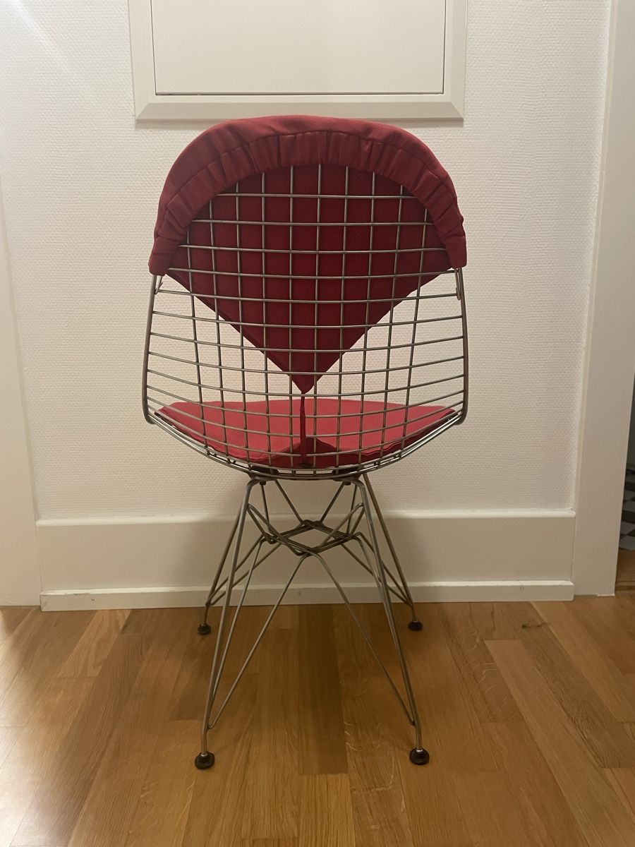 Eames Sedie: Vintage Eames Wire Chair – Usato da Emmenbrücke venduto da Jonas_rgg 2