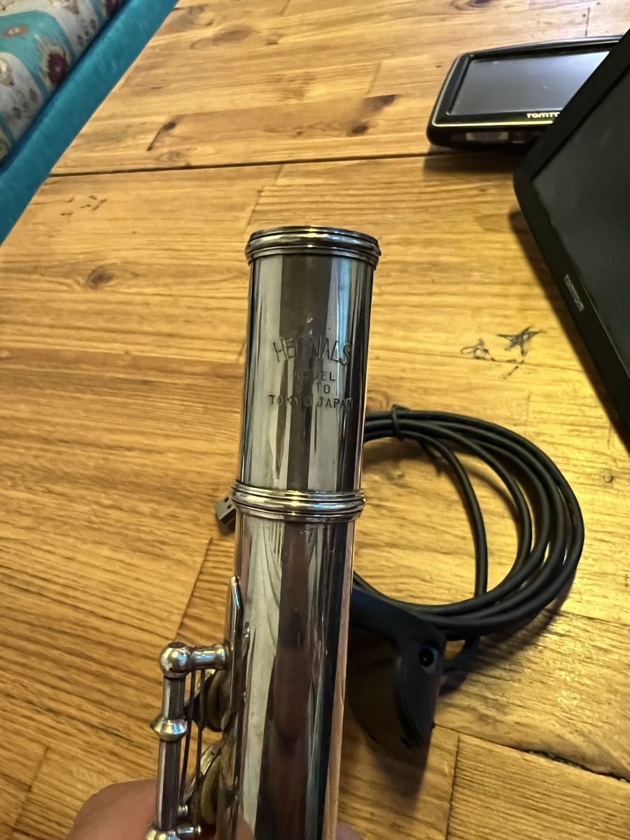 Instruments de musique: Querflöte, versilbert HERNALS MODEL S 110 mit Koffer – D'occasion à Nürensdorf par Altrisa 6