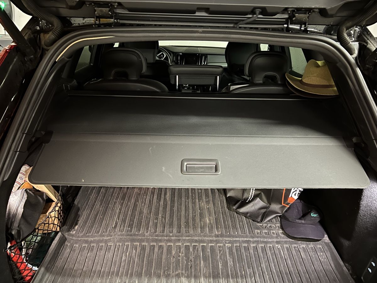 Volvo Alle Autoersatzteile: Volvo Laderaumabdeckung – Neu (gemäss Beschreibung) aus Fällanden von rodolfo67 3