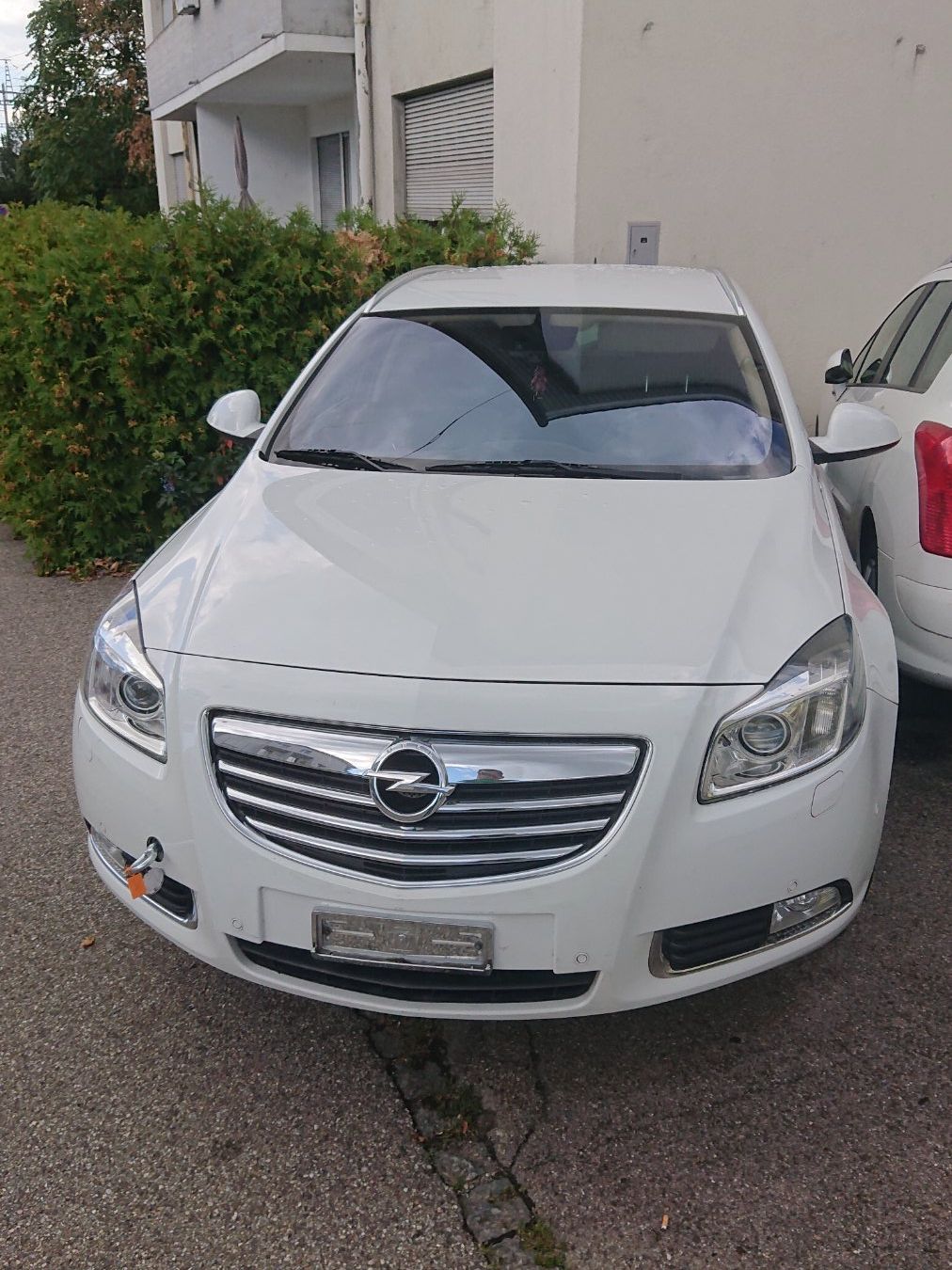 Opel Automobili: Opel Insignia 20TD 4x4 für Bastler oder Export – Difettoso da Grenchen venduto da Zombiepolizist