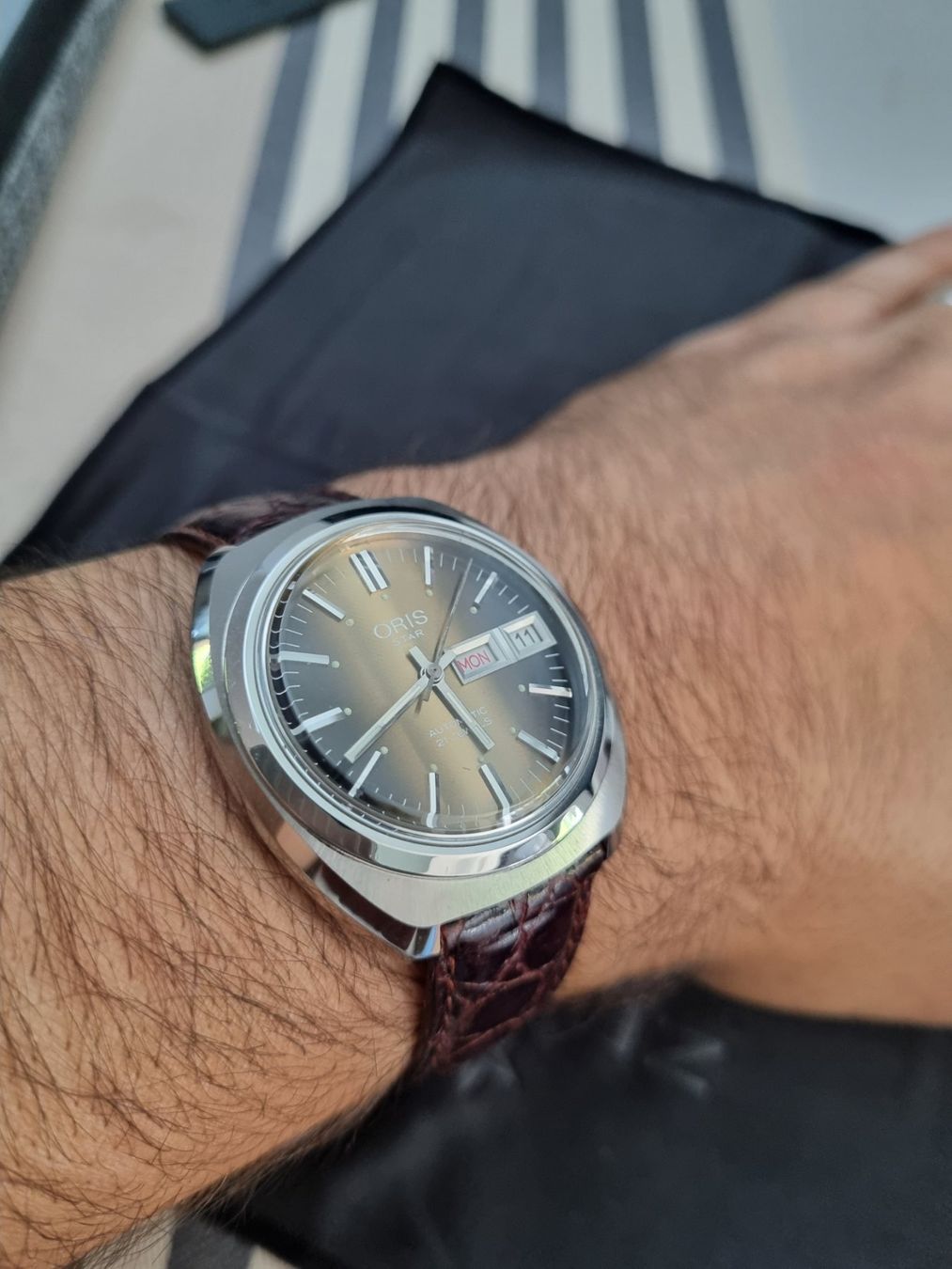 Oris Orologi: Magnifique et rare ORIS STAR Automatic Tons Havane Smokey – Usato da CHAMBESY venduto da HDS_Geneve 1