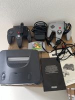 Nintendo 64 Konsole mit Zubehör und Spiel