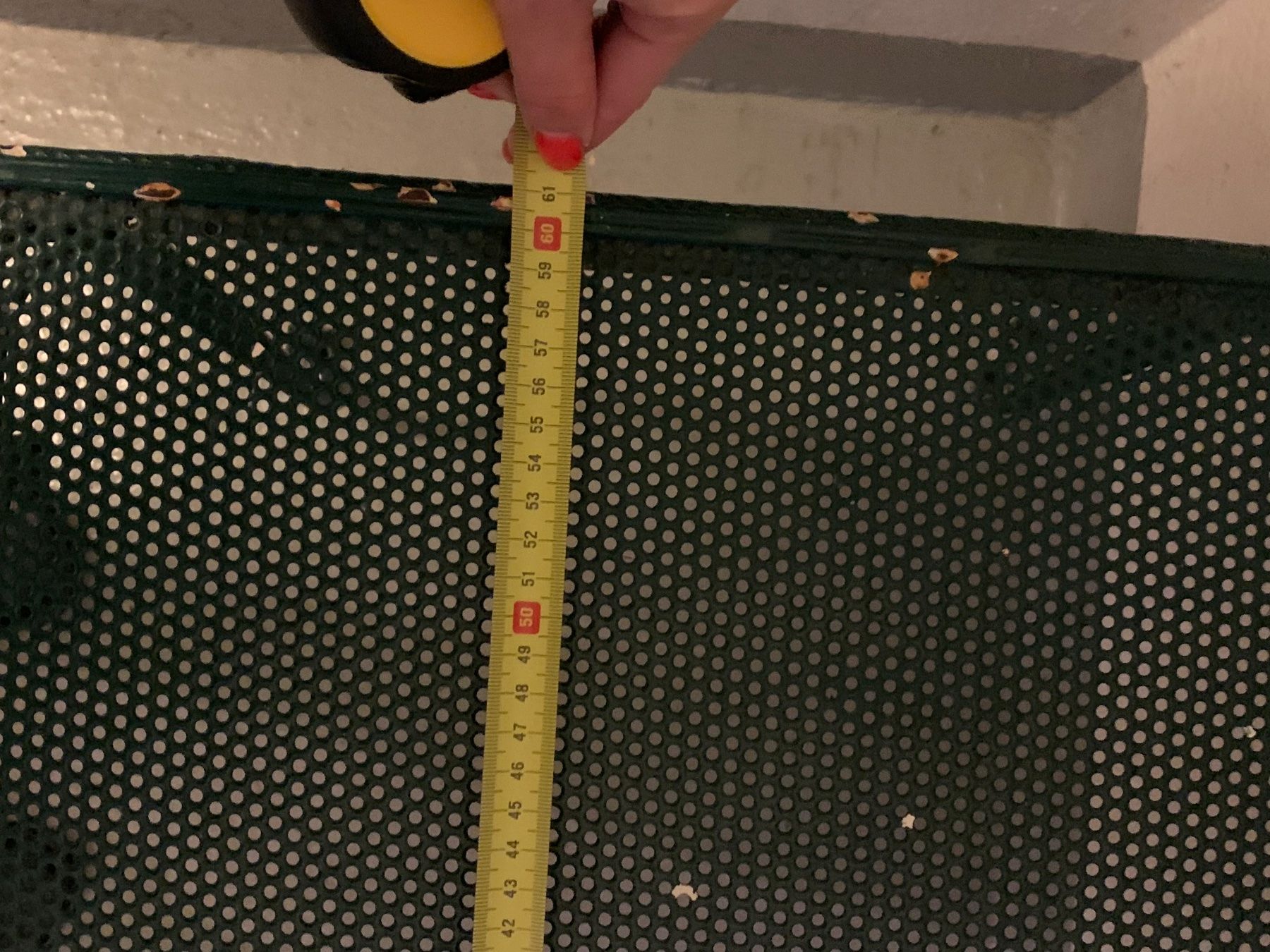 Tische: Salontisch Lochblech 70er – Gebraucht aus Ennetbaden von Schimy10 5