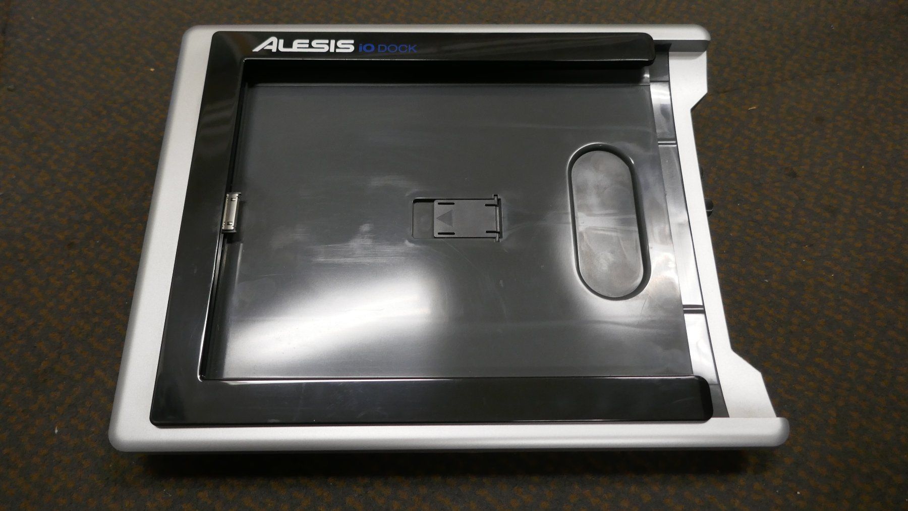Alesis Musikinstrumente: Alesis IO Dock – Neu (gemäss Beschreibung) aus Wenslingen von FairlightCMI 2