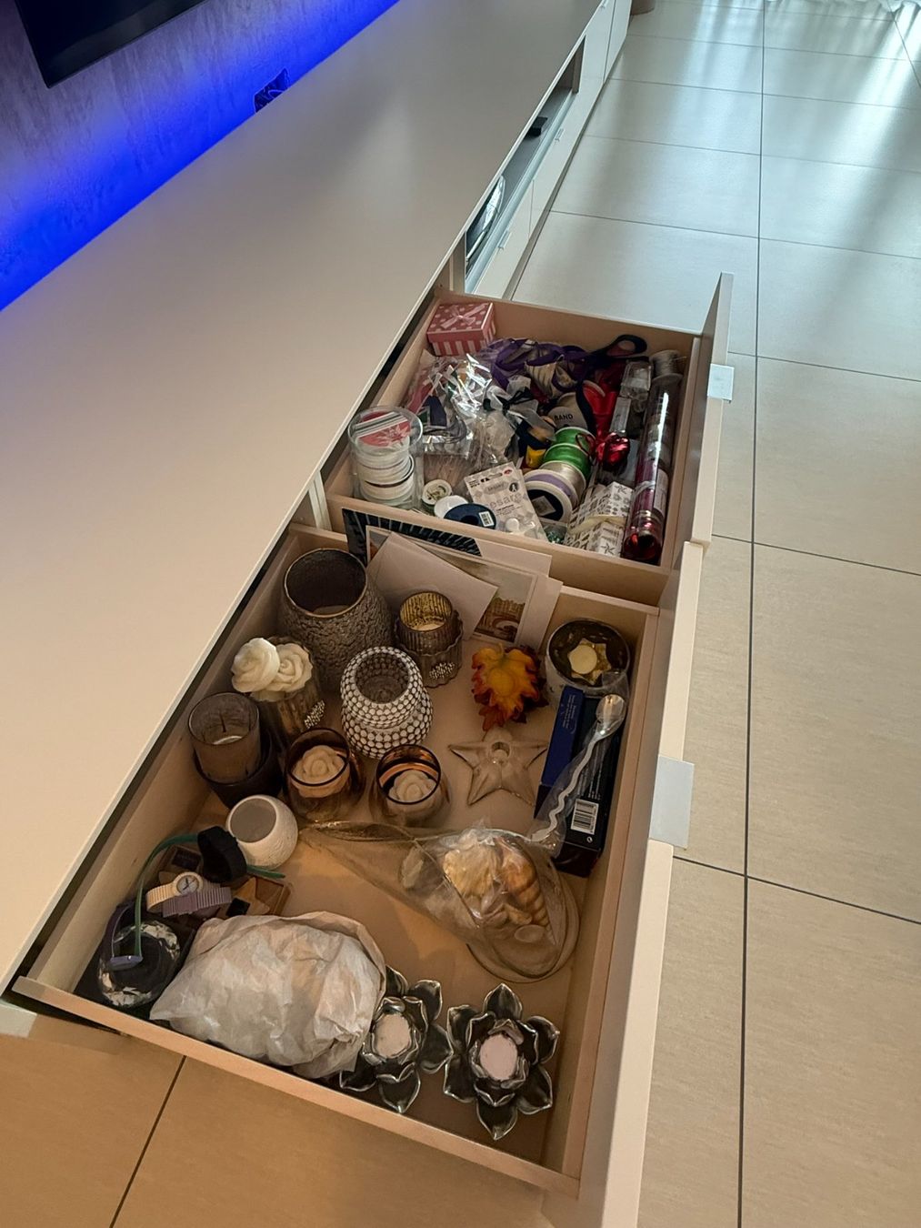 TV Möbel: High-End FORMER TV-Möbel / Lowboard – Neu (gemäss Beschreibung) aus Uster von Saferr 2