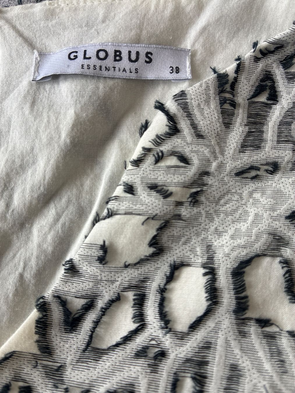 Globus Kleider: Sommerkleid von Globus Essentials Gr 36/38 – Gebraucht aus Davos Platz von nanigl 4