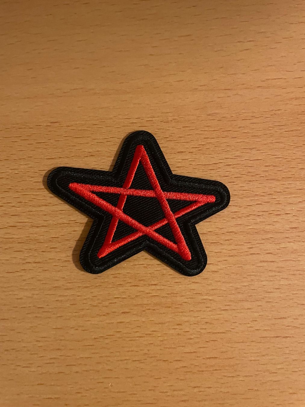 Toppe: Pentagram Patch Sticker Aufnäher 559 – Nuovo (secondo la descrizione) da Horn venduto da abutre72