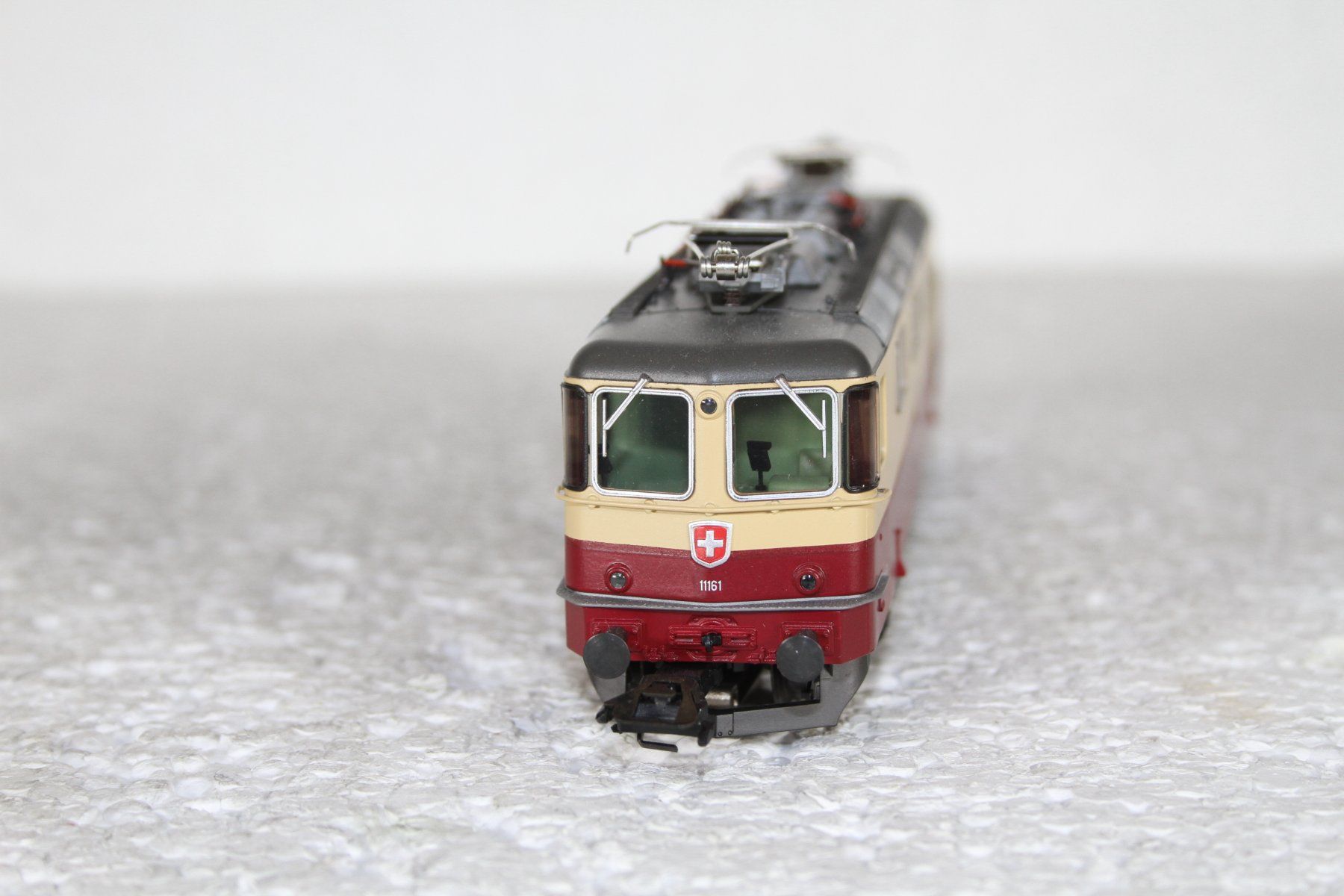 Märklin Modellini di ferrovie: Märklin  SBB TEE Re 4/4  delta/digital – Usato da Triesen venduto da gleis8 1