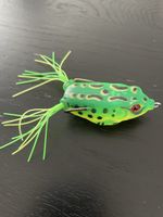 Angeln Topwater Köder Frog Frosch 5,5 cm Kunstköder