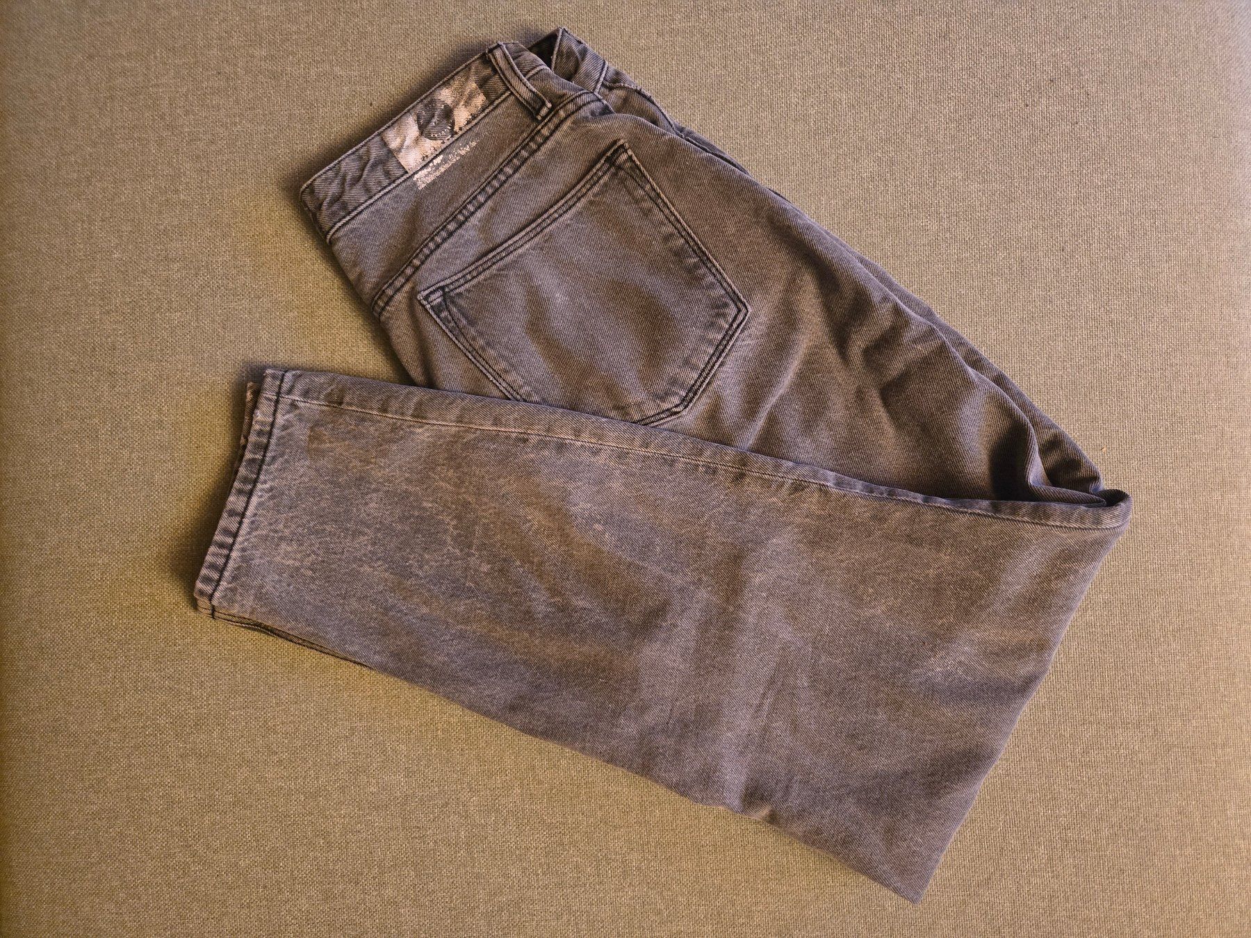 Jeans: Mom Jeans von Mudjeans – Gebraucht aus Volketswil von ank_68mh