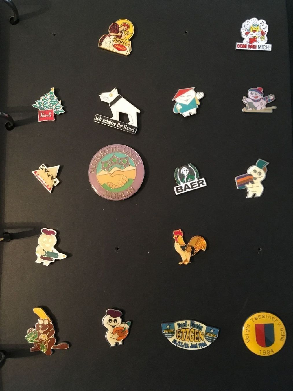 Placchette & Badge: Pin Collection Ordner 83 alte Pins – Nuovo (secondo la descrizione) da Oftringen venduto da andrax 5