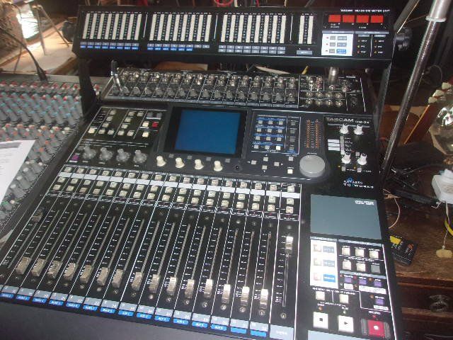 Mischpulte: Tascam DM-24 – Gebraucht aus Brittnau von hei_7jdk