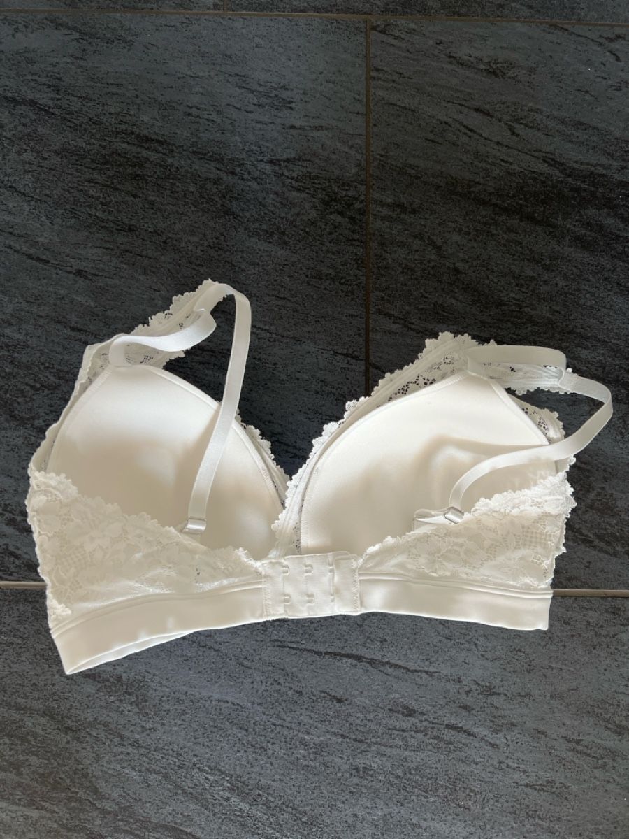 Marie Jo Autres dessous: Bralette BH Marie Jo Soft Studio weiss 75E – Neuf (Voir description) à Birmenstorf AG par 9via9 2