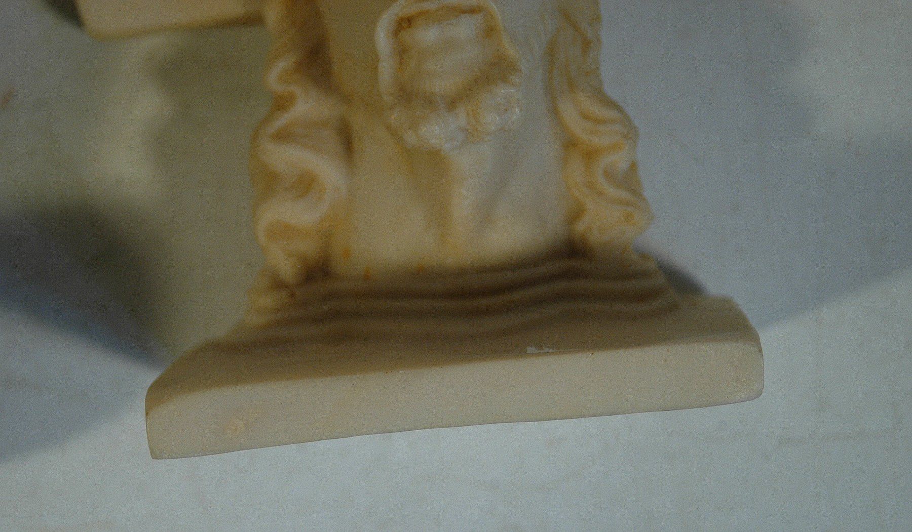 Statuette: 2-teiliges Set: Jesus und Maria Figuren – Usato da Herisau venduto da Wisen 4