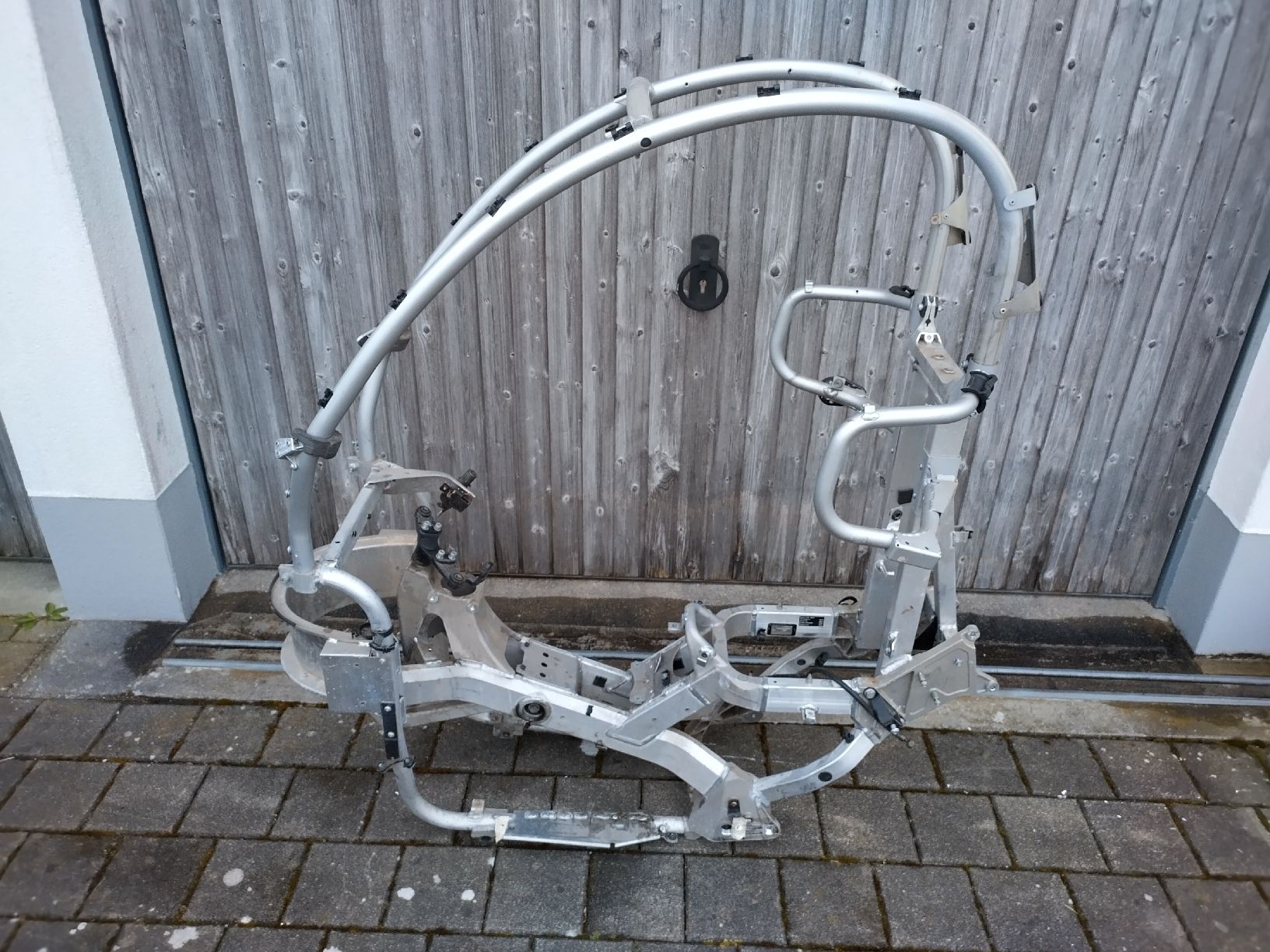 BMW Tutti i ricambio per moto: Chassis BMW C1 125 200 Rahmen – Usato da Oberhofen TG venduto da Crosserx