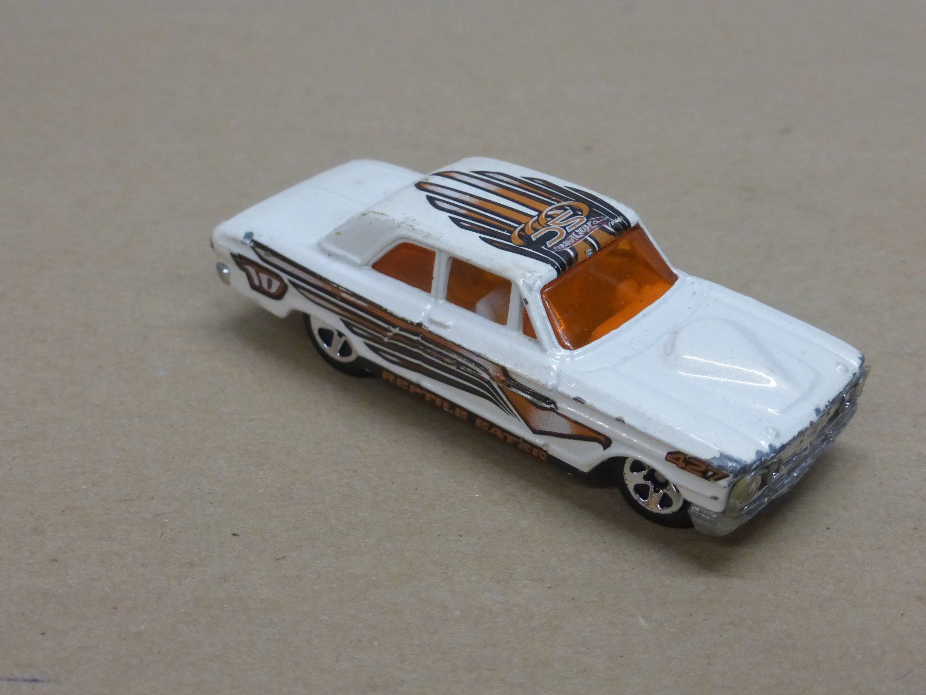 Hot Wheels Modellini d'auto: Hot Wheels Ford Thunderbolt weiss – Usato da Gempen venduto da Smokie72