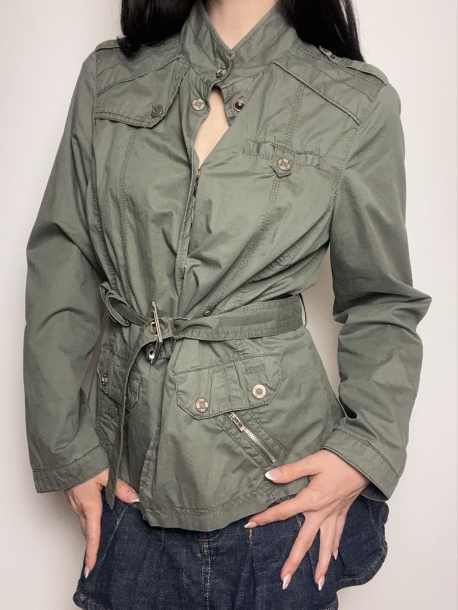 Cecil Giacche: vintage detailed military jacket – Usato da Leissigen venduto da lamooniade